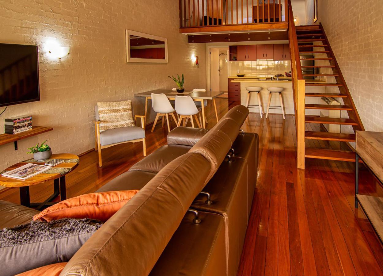 Great Escape Lofts Aparthotel Gloucester Exterior foto